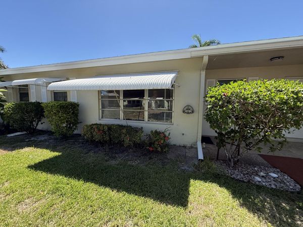 200 BAYVIEW Avenue, Unit B, Boynton Beach, FL 33435