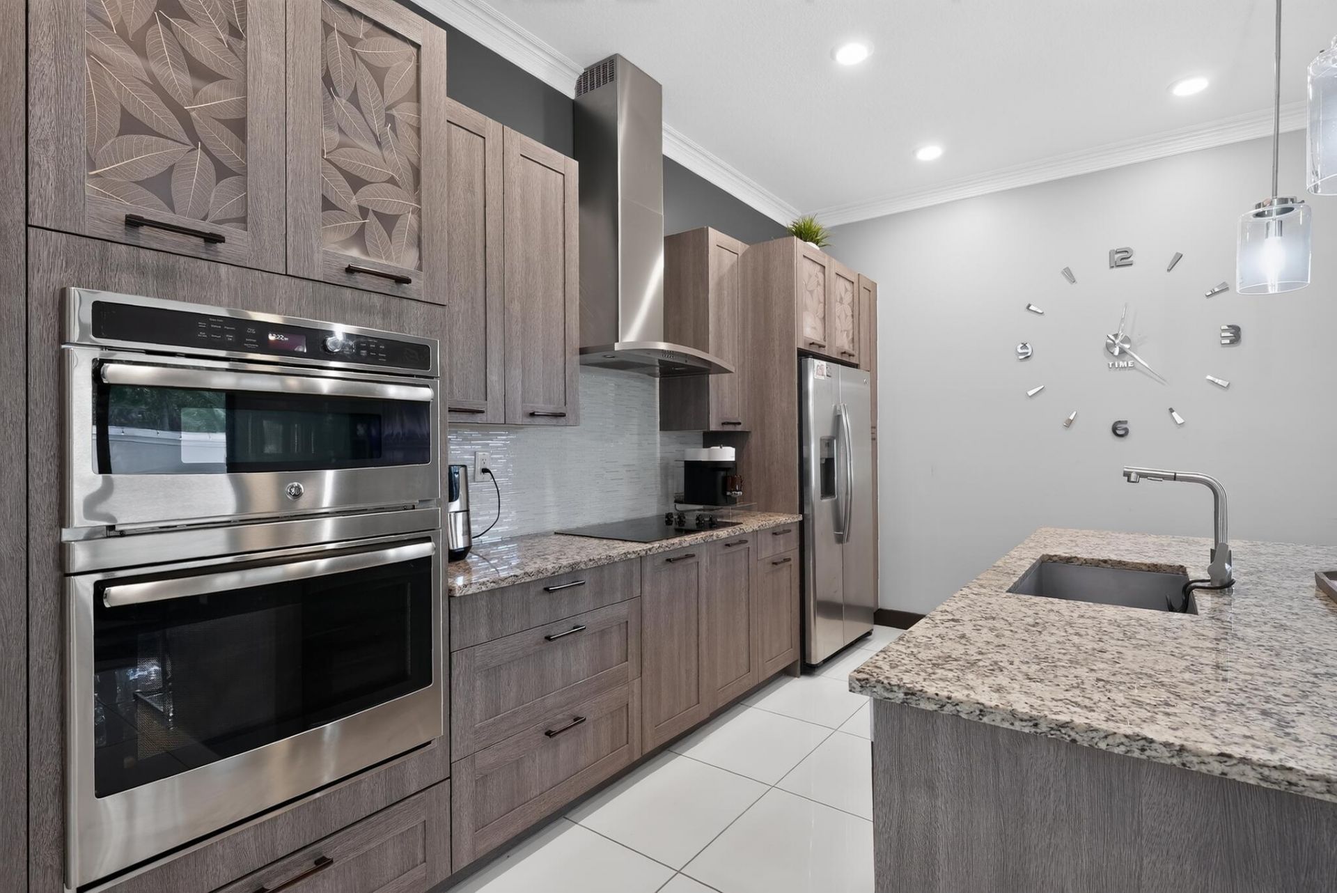 9023 NW 161st Terrace, Miami Lakes, FL 33018 Photo