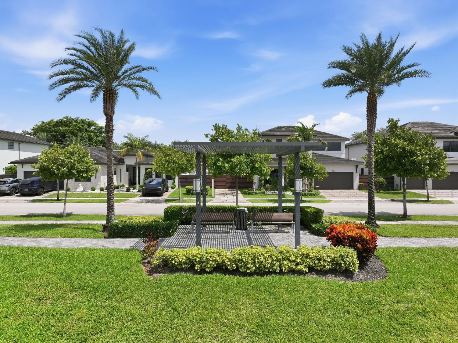 9023 NW 161st Terrace, Miami Lakes, FL 33018 Photo