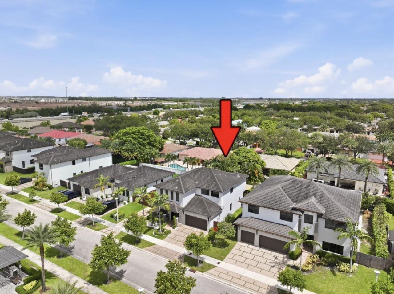 9023 NW 161st Terrace, Miami Lakes, FL 33018 Photo