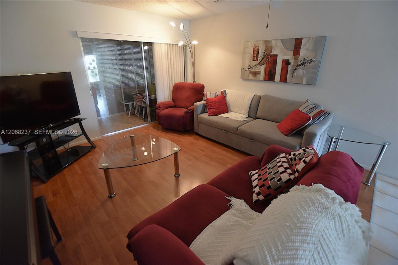 2666 Emory Dr East , Unit F, West Palm Beach, FL 33415 Photo