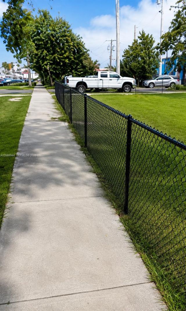 119 NW 3rd St, Hallandale Beach, FL 33009 Photo