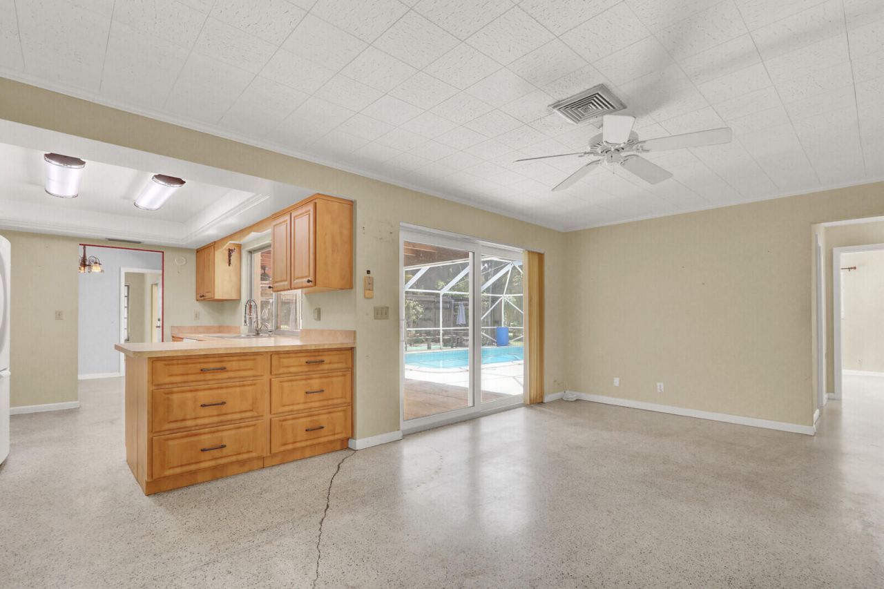 6466 Via Townsend, West Palm Beach, FL 33415 Photo