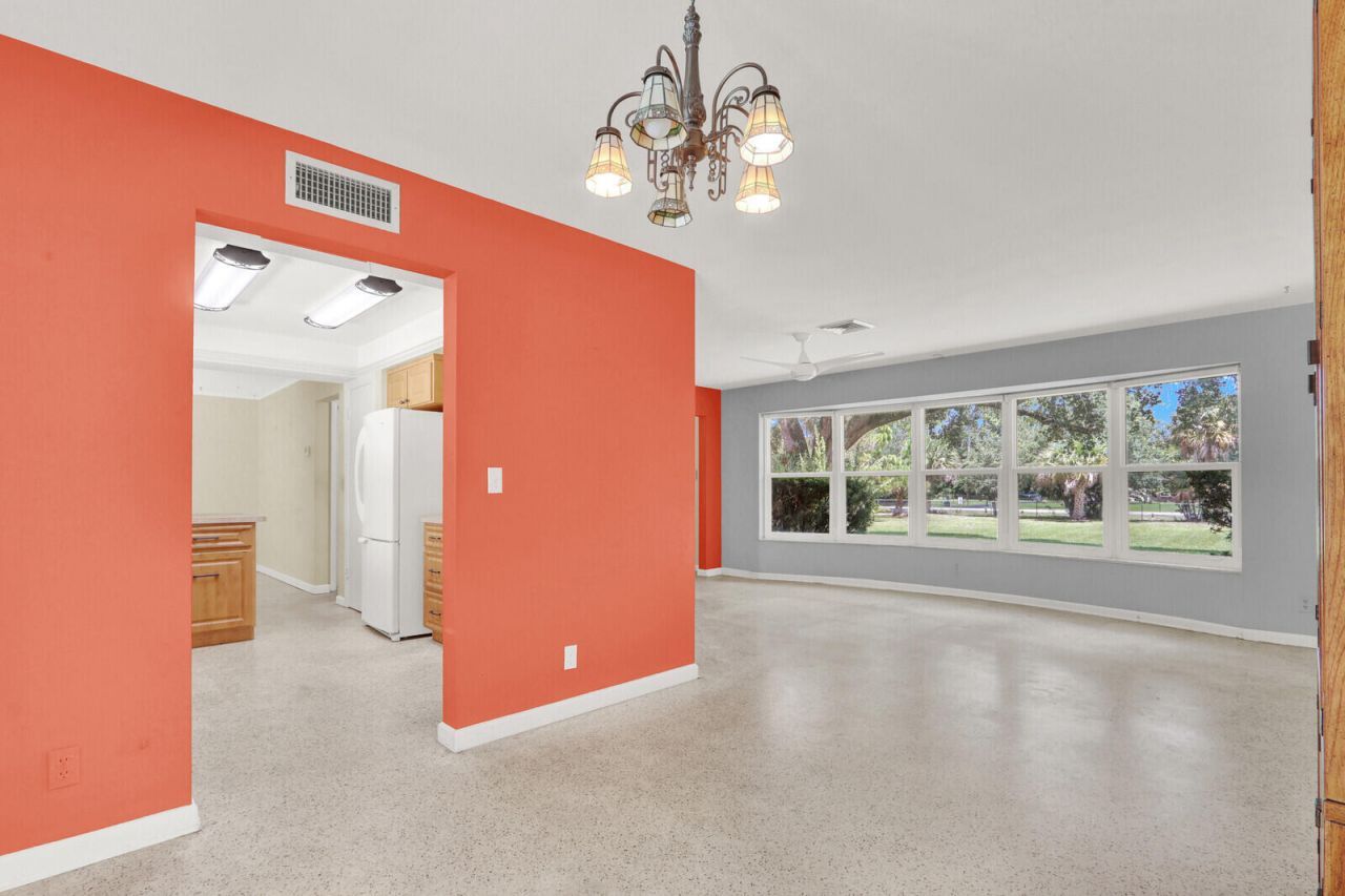 6466 Via Townsend, West Palm Beach, FL 33415 Photo