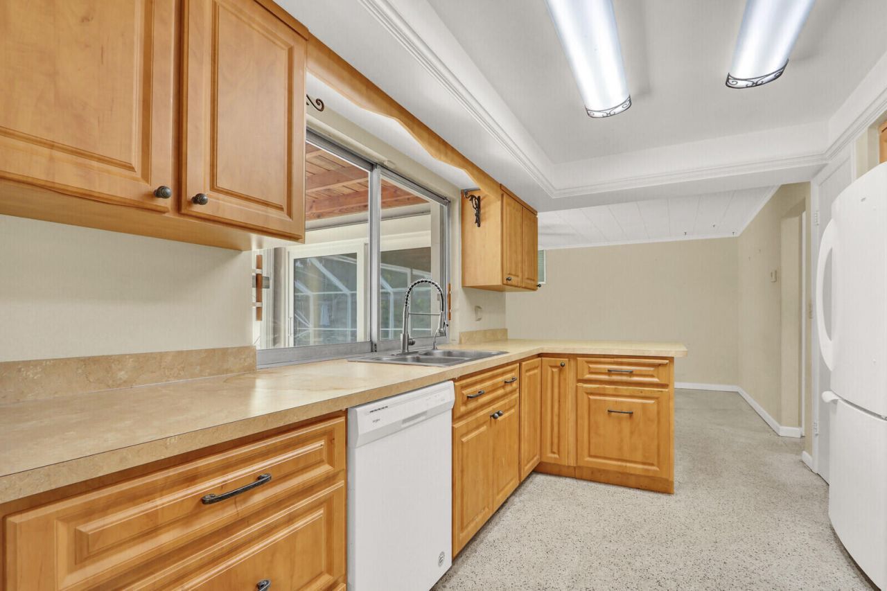6466 Via Townsend, West Palm Beach, FL 33415 Photo