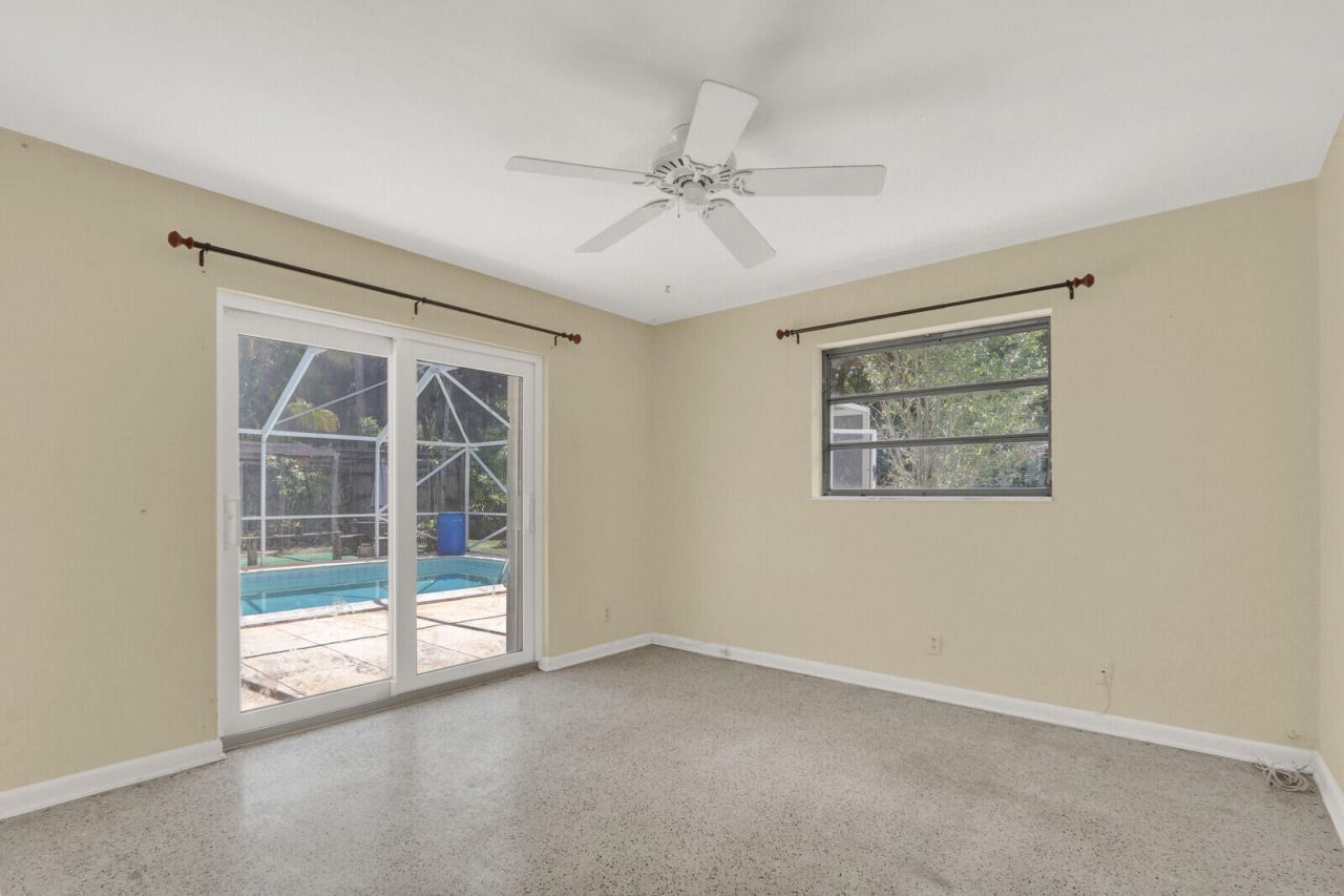 6466 Via Townsend, West Palm Beach, FL 33415 Photo