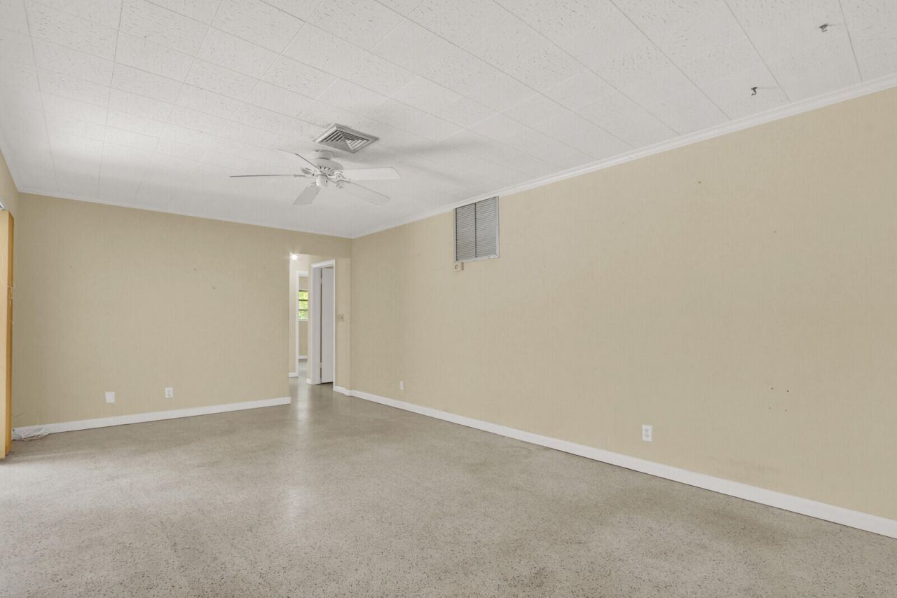 6466 Via Townsend, West Palm Beach, FL 33415 Photo