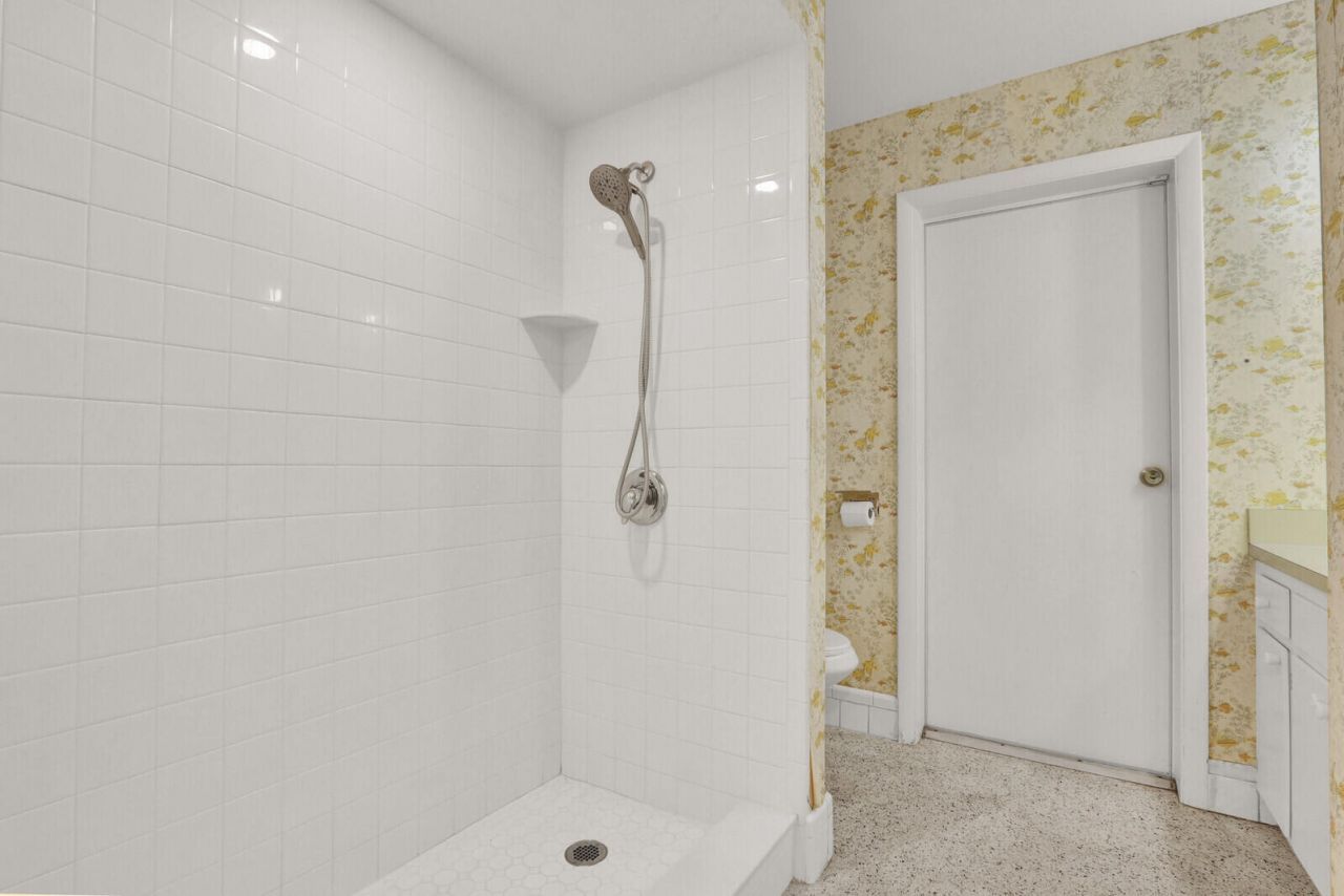 6466 Via Townsend, West Palm Beach, FL 33415 Photo