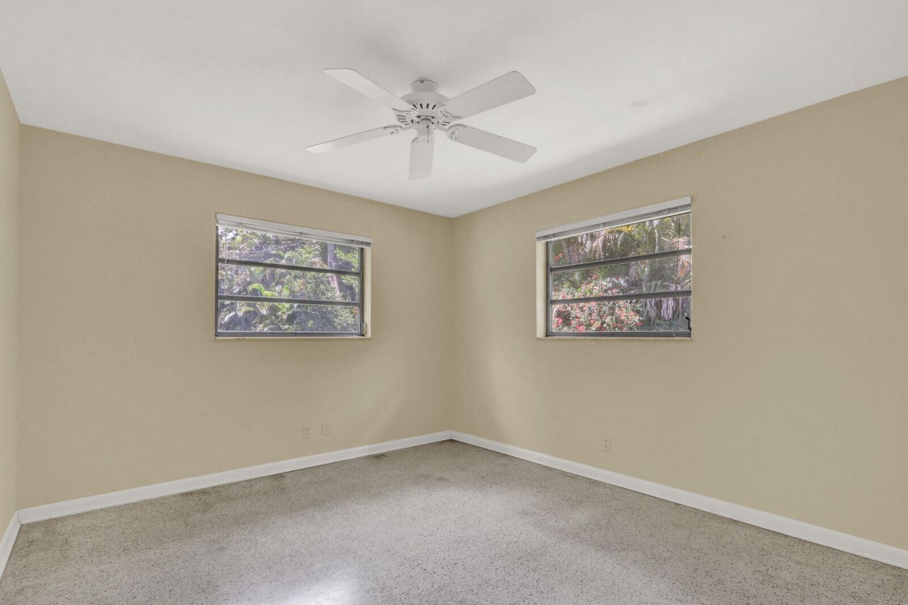 6466 Via Townsend, West Palm Beach, FL 33415 Photo