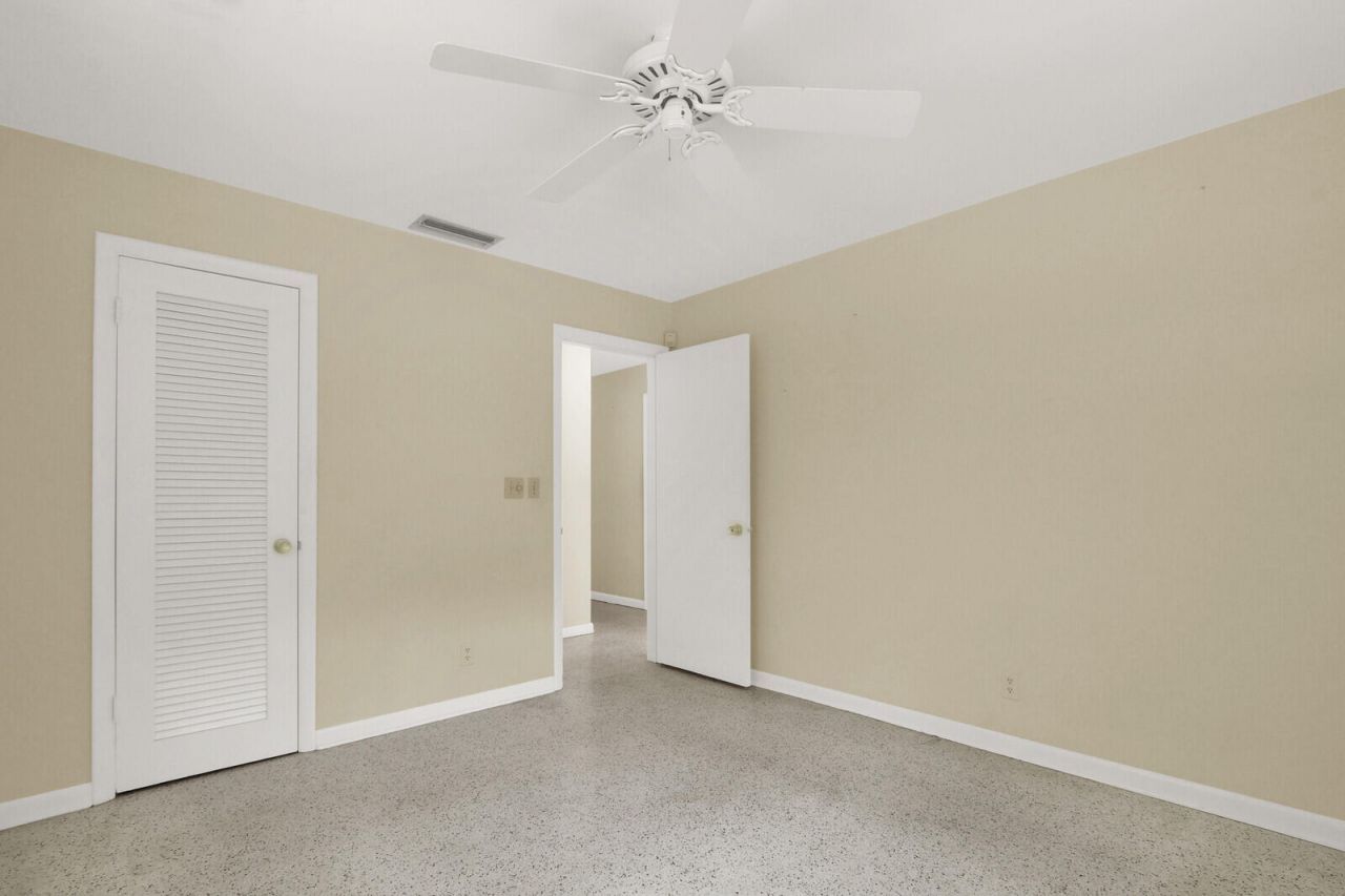 6466 Via Townsend, West Palm Beach, FL 33415 Photo