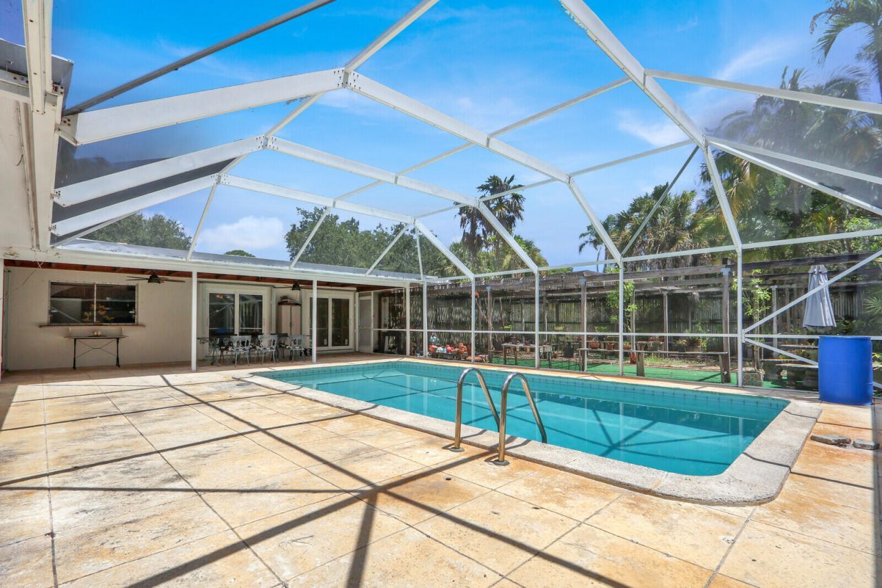 6466 Via Townsend, West Palm Beach, FL 33415 Photo