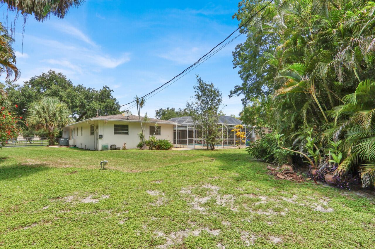 6466 Via Townsend, West Palm Beach, FL 33415 Photo