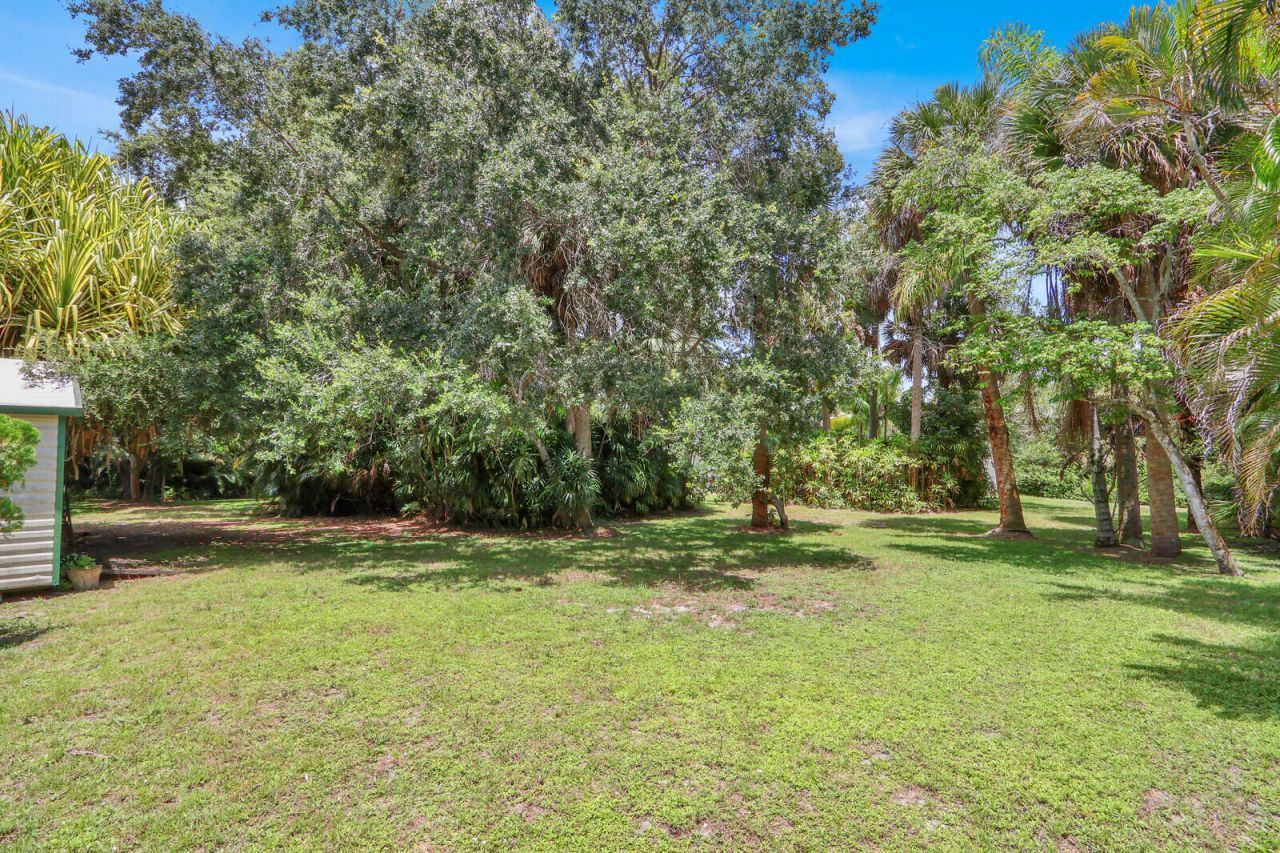 6466 Via Townsend, West Palm Beach, FL 33415 Photo