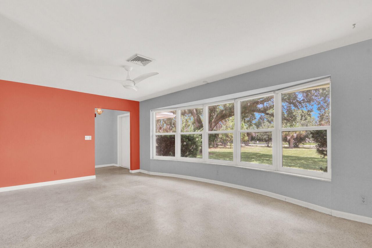 6466 Via Townsend, West Palm Beach, FL 33415 Photo