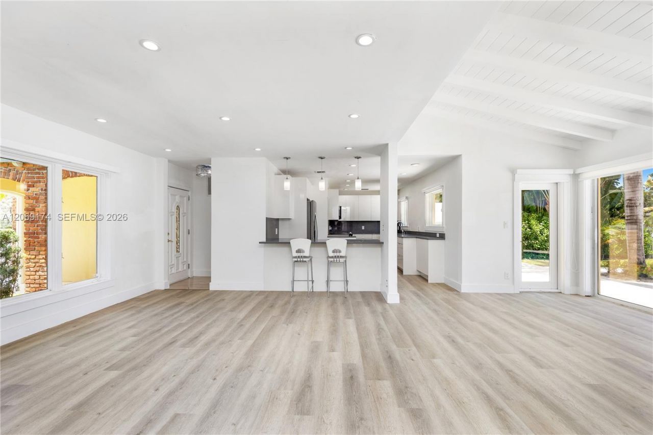 330 Coconut Isle Dr , Fort Lauderdale, FL 33301 Photo