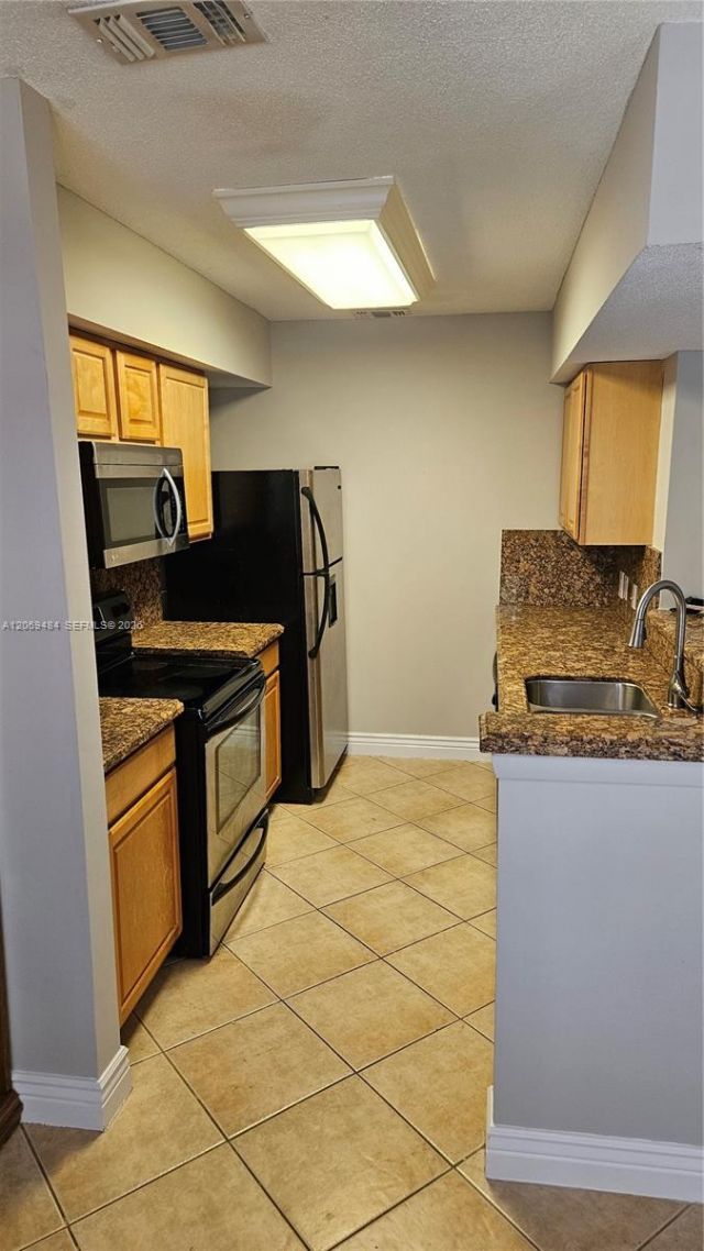 815 W Boynton Beach Blvd , Unit 4-205, Boynton Beach, FL 33426 Photo
