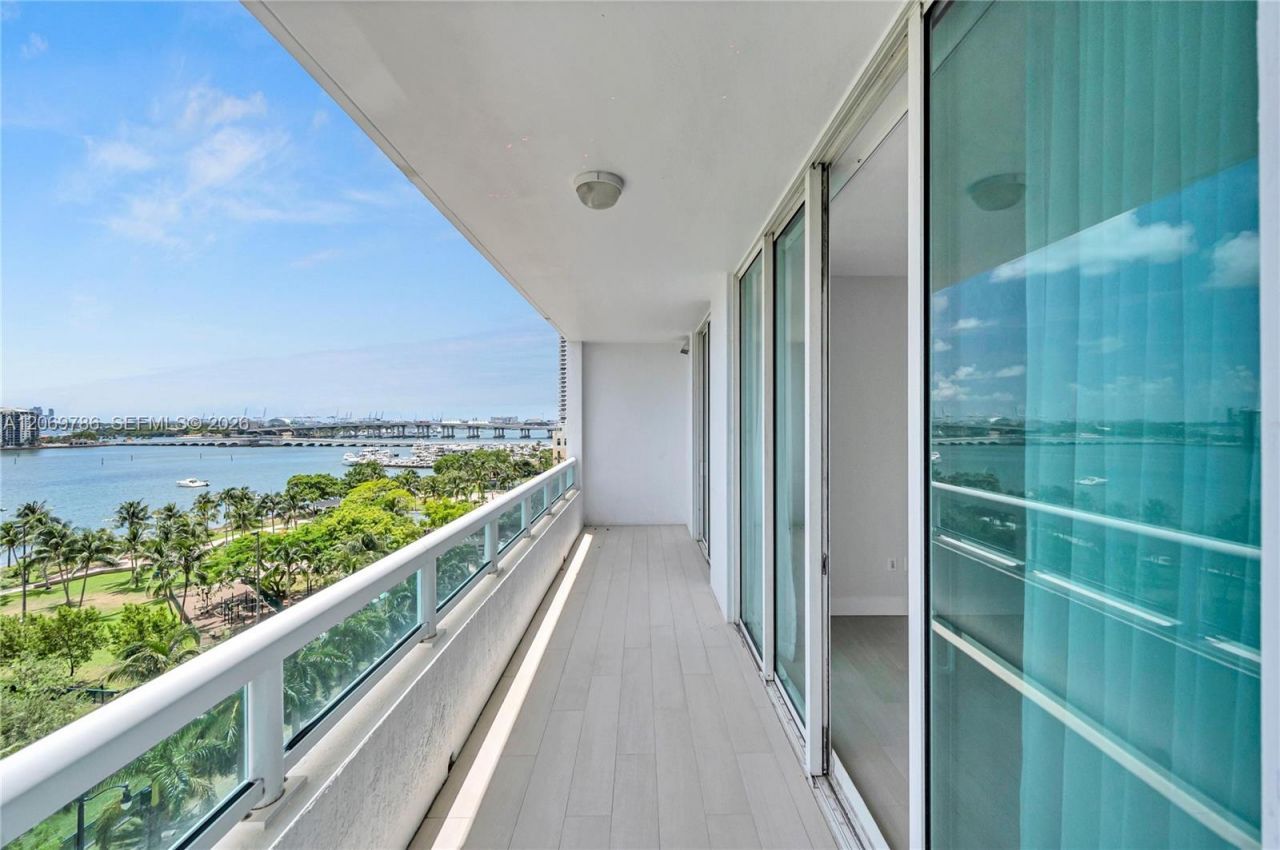 1800 N Bayshore Dr , Unit 809, Miami, FL 33132 Photo
