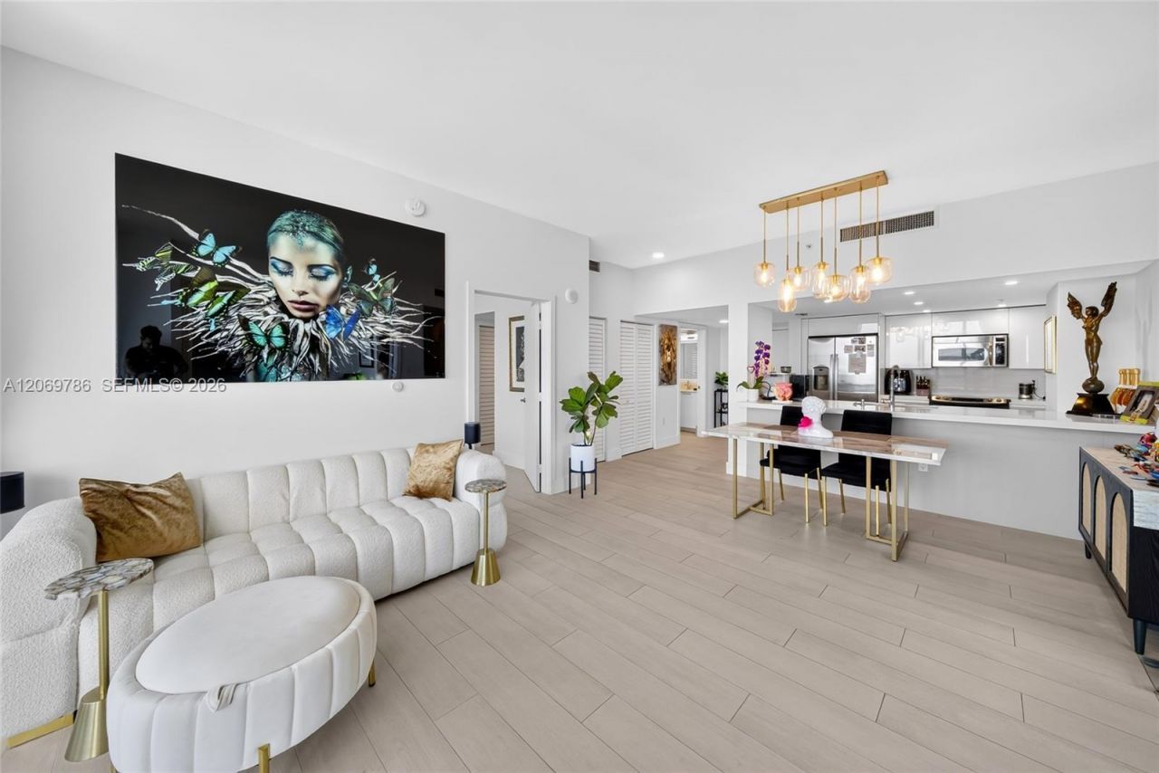 1800 N Bayshore Dr, Unit 809, Miami, FL 33132 Photo