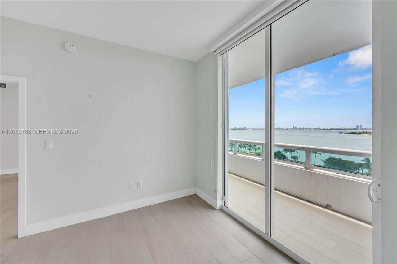 1800 N Bayshore Dr , Unit 809, Miami, FL 33132 Photo