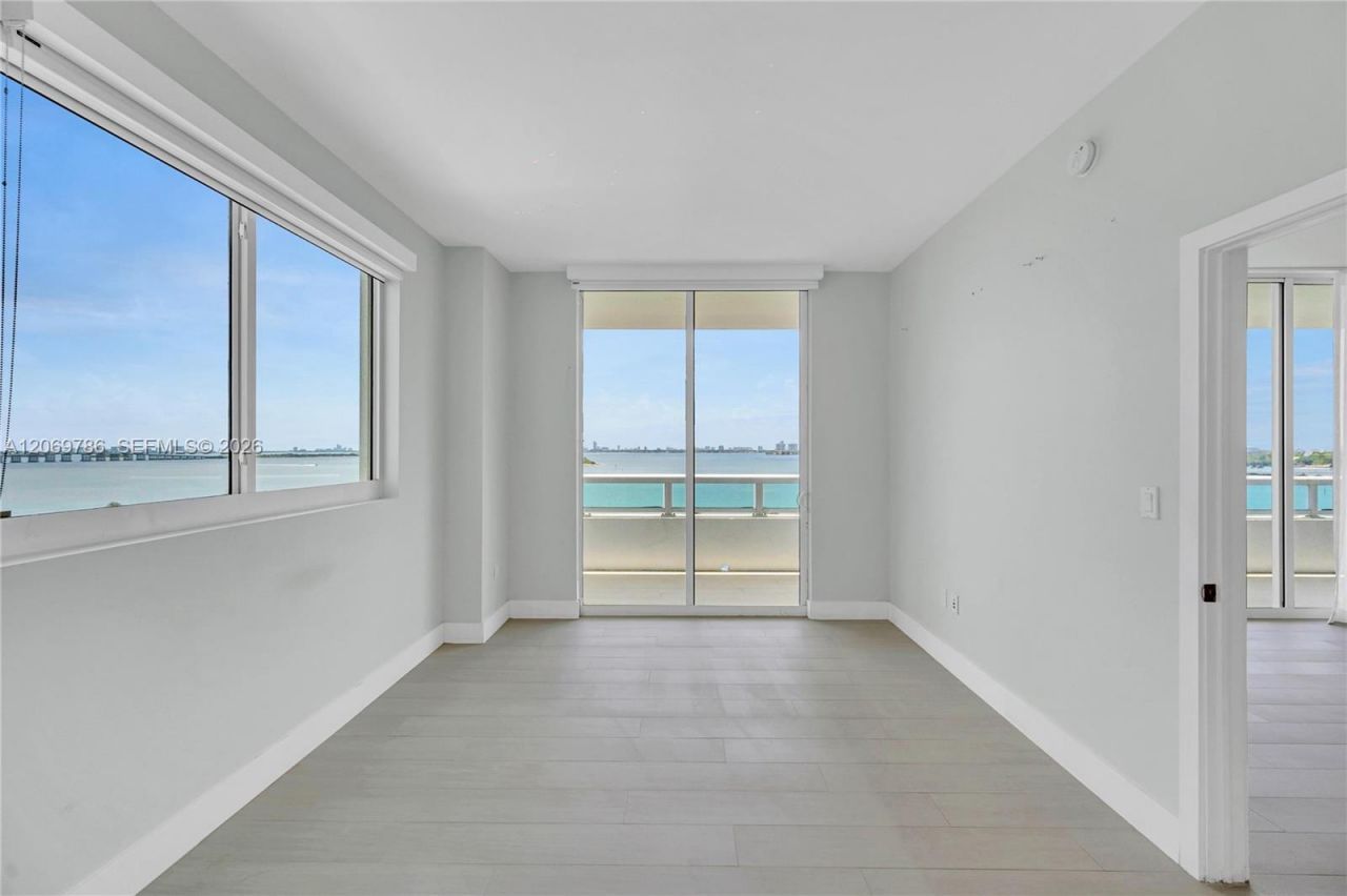 1800 N Bayshore Dr , Unit 809, Miami, FL 33132 Photo