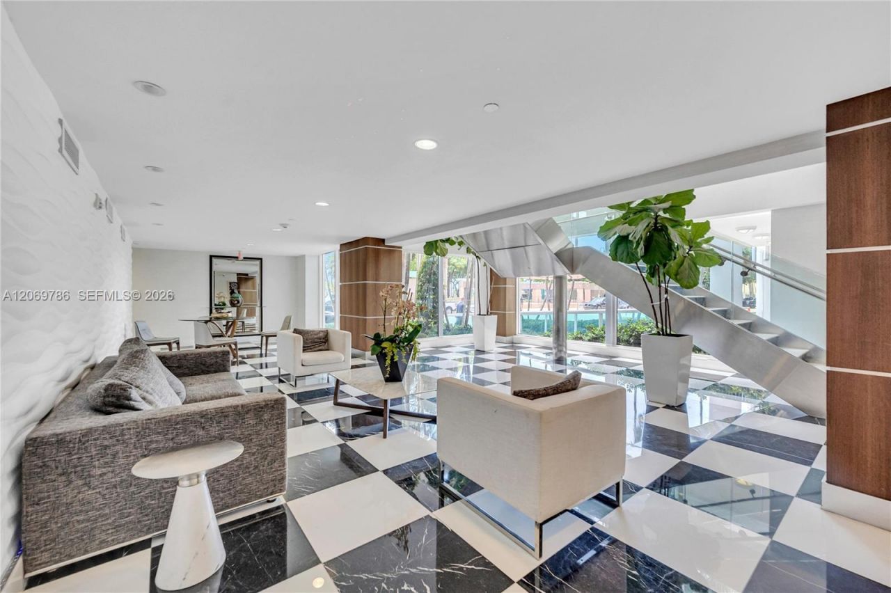 1800 N Bayshore Dr , Unit 809, Miami, FL 33132 Photo