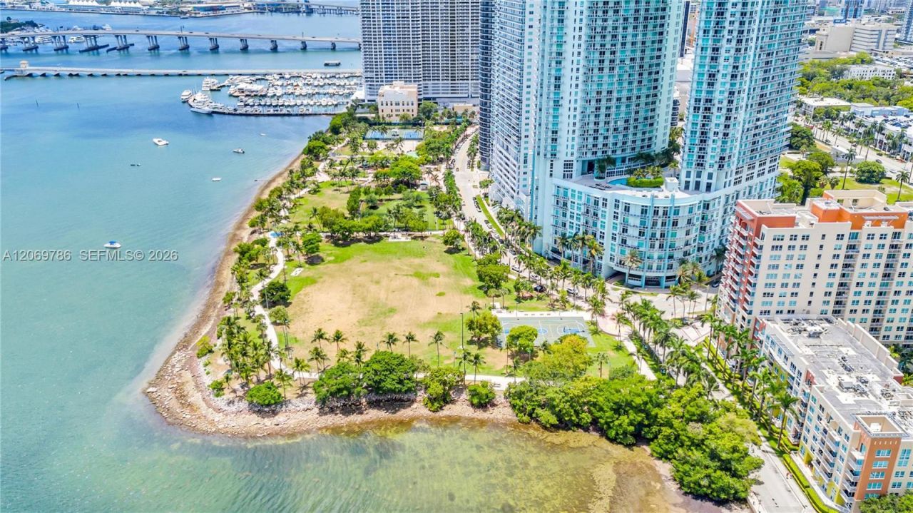 1800 N Bayshore Dr , Unit 809, Miami, FL 33132 Photo