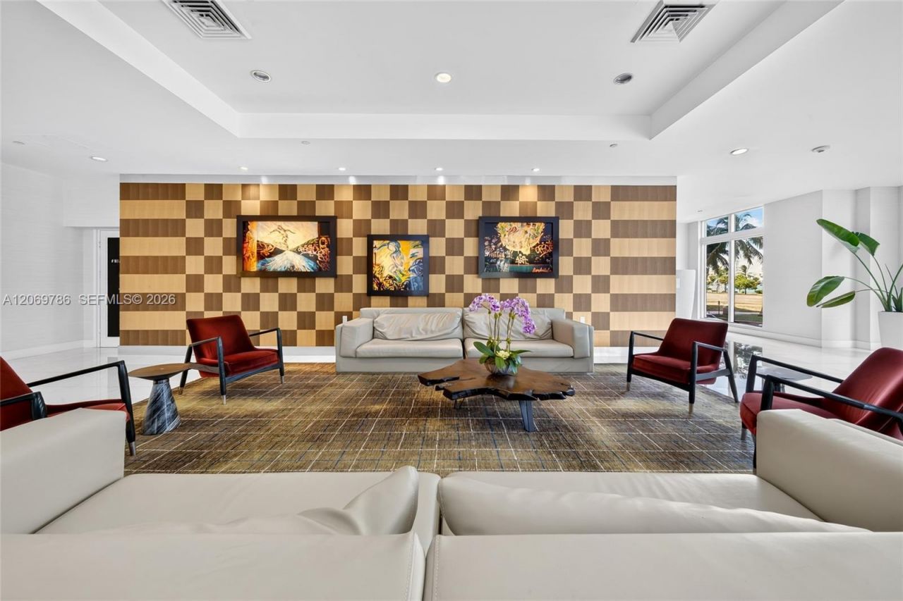 1800 N Bayshore Dr, Unit 809, Miami, FL 33132 Photo