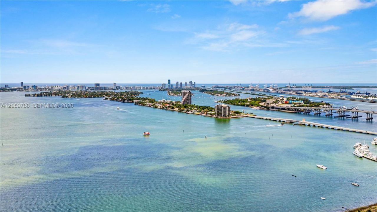 1800 N Bayshore Dr , Unit 809, Miami, FL 33132 Photo