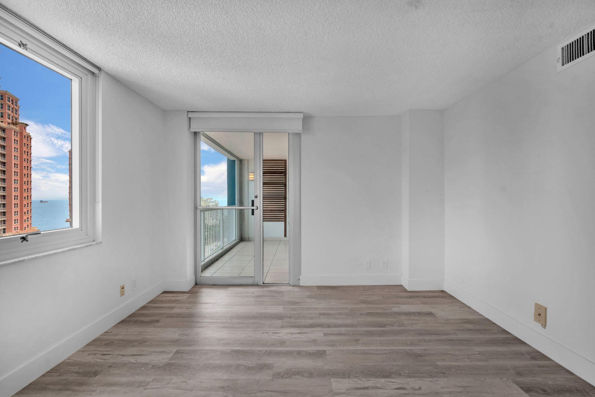 2200 NE 33rd Avenue, Unit 17C, Fort Lauderdale, FL 33305 Photo