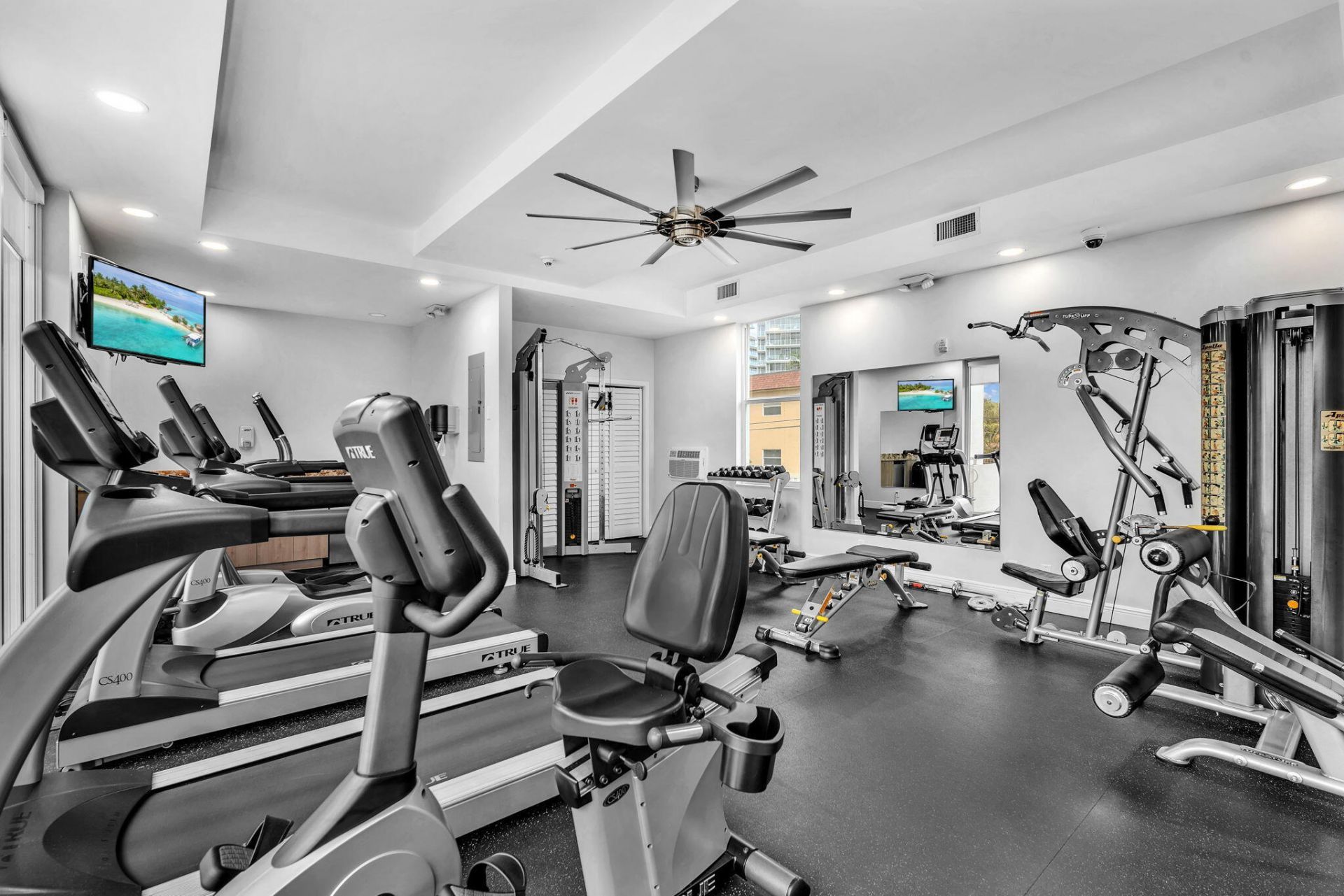 2200 NE 33rd Avenue, Unit 17C, Fort Lauderdale, FL 33305 Photo