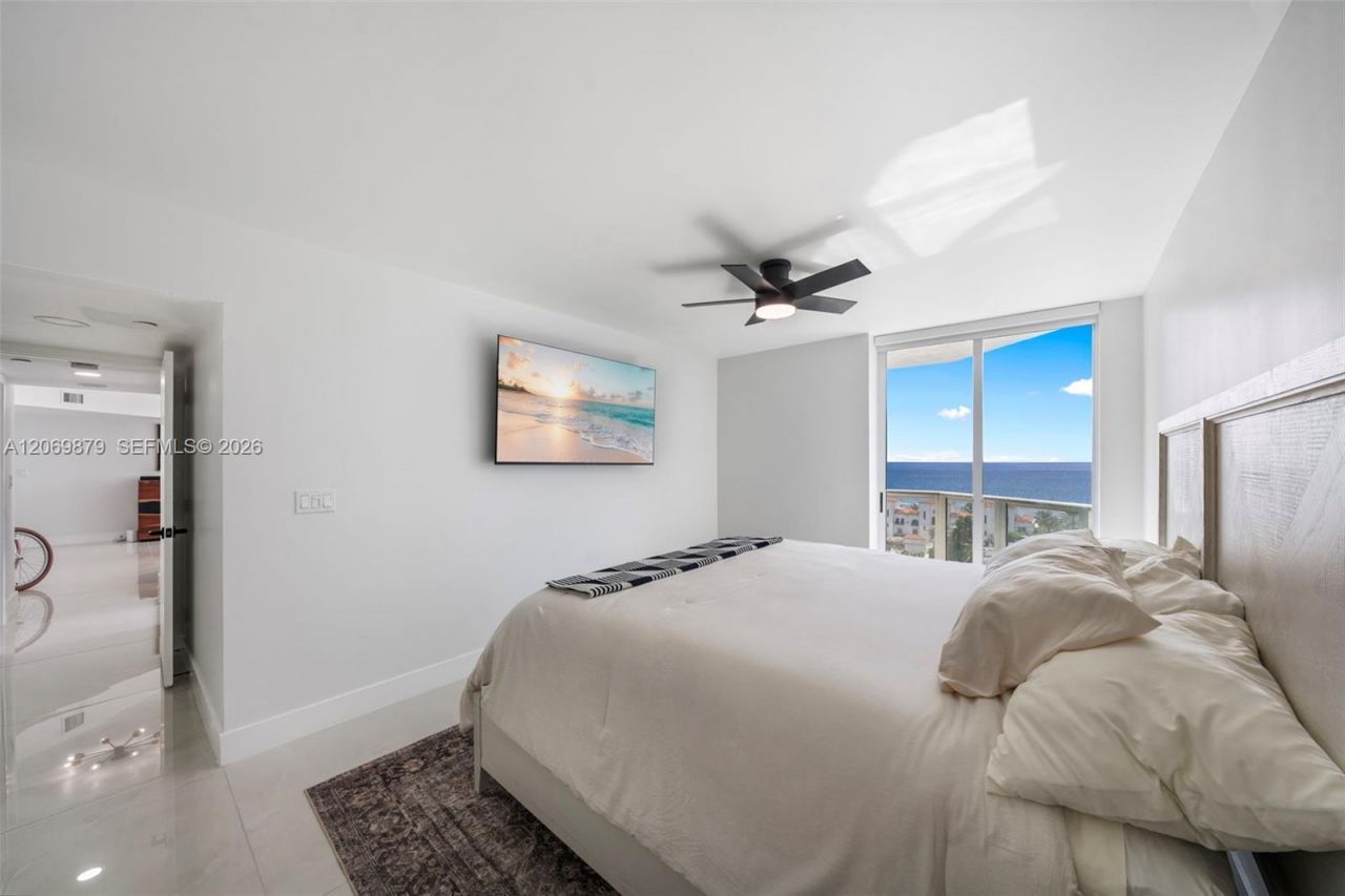 5900 Collins Ave , Unit 1204, Miami Beach, FL 33140 Photo
