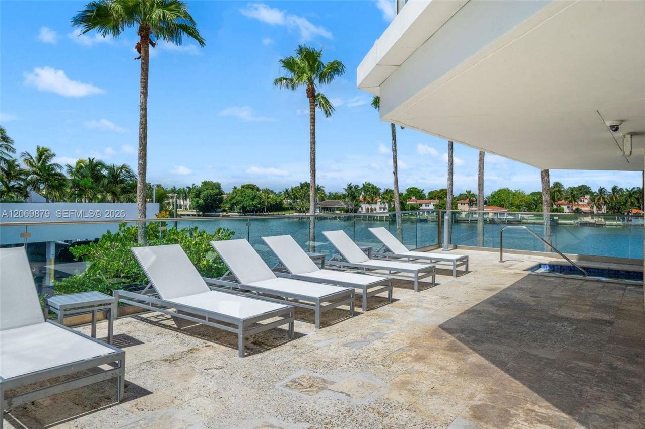 5900 Collins Ave , Unit 1204, Miami Beach, FL 33140 Photo