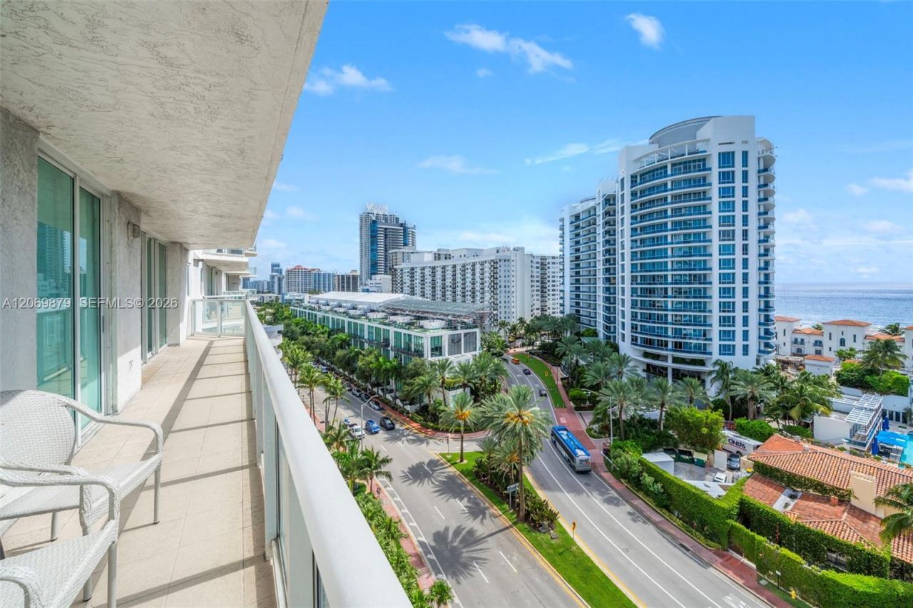 5900 Collins Ave , Unit 1204, Miami Beach, FL 33140 Photo