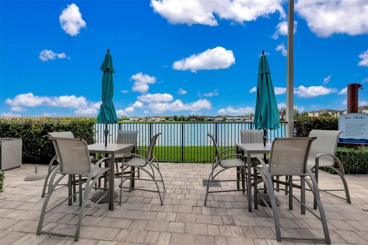 10615 W 34th Ct , Hialeah, FL 33018 Photo