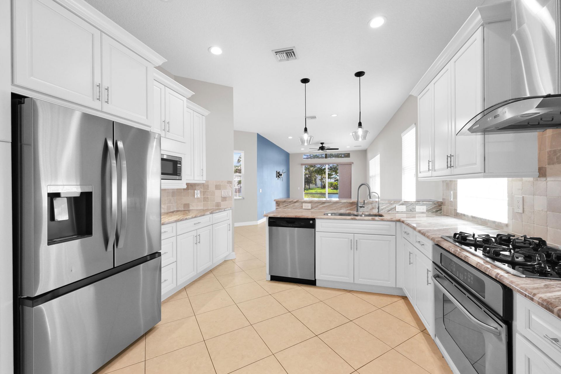 104 NW Willow Grove Avenue, Port Saint Lucie, FL 34986 Photo