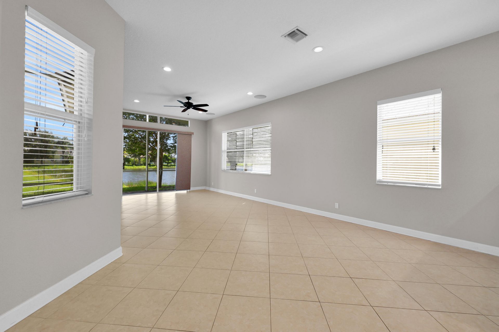 104 NW Willow Grove Avenue, Port Saint Lucie, FL 34986 Photo
