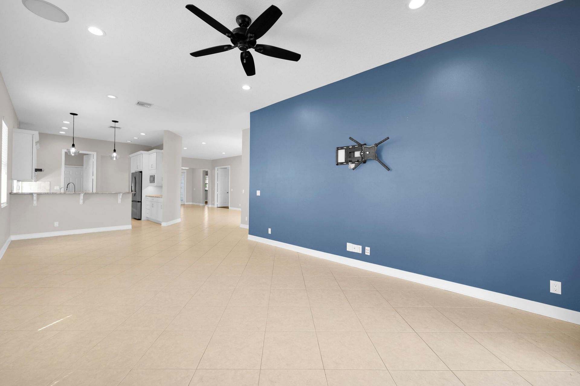 104 NW Willow Grove Avenue, Port Saint Lucie, FL 34986 Photo