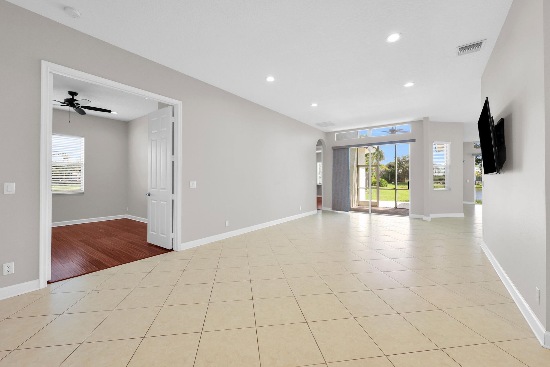 104 NW Willow Grove Avenue, Port Saint Lucie, FL 34986 Photo