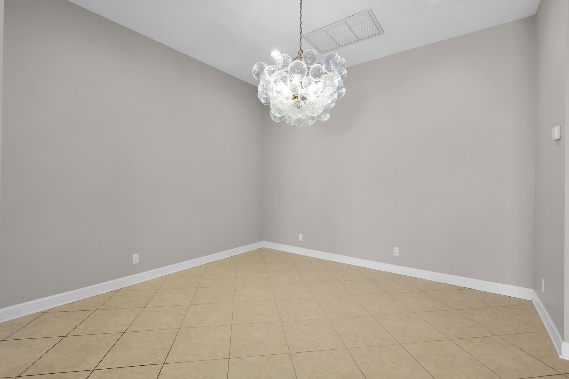 104 NW Willow Grove Avenue, Port Saint Lucie, FL 34986 Photo