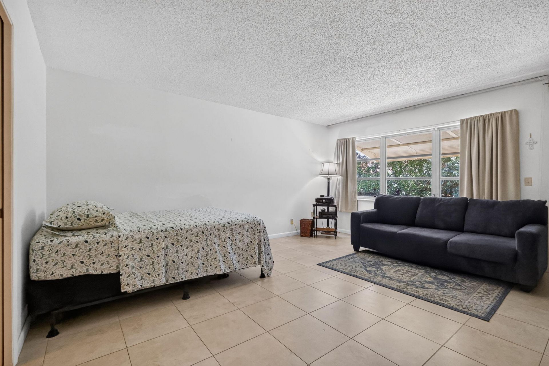 5181 Lakefront Boulevard, Unit B, Delray Beach, FL 33484 Photo