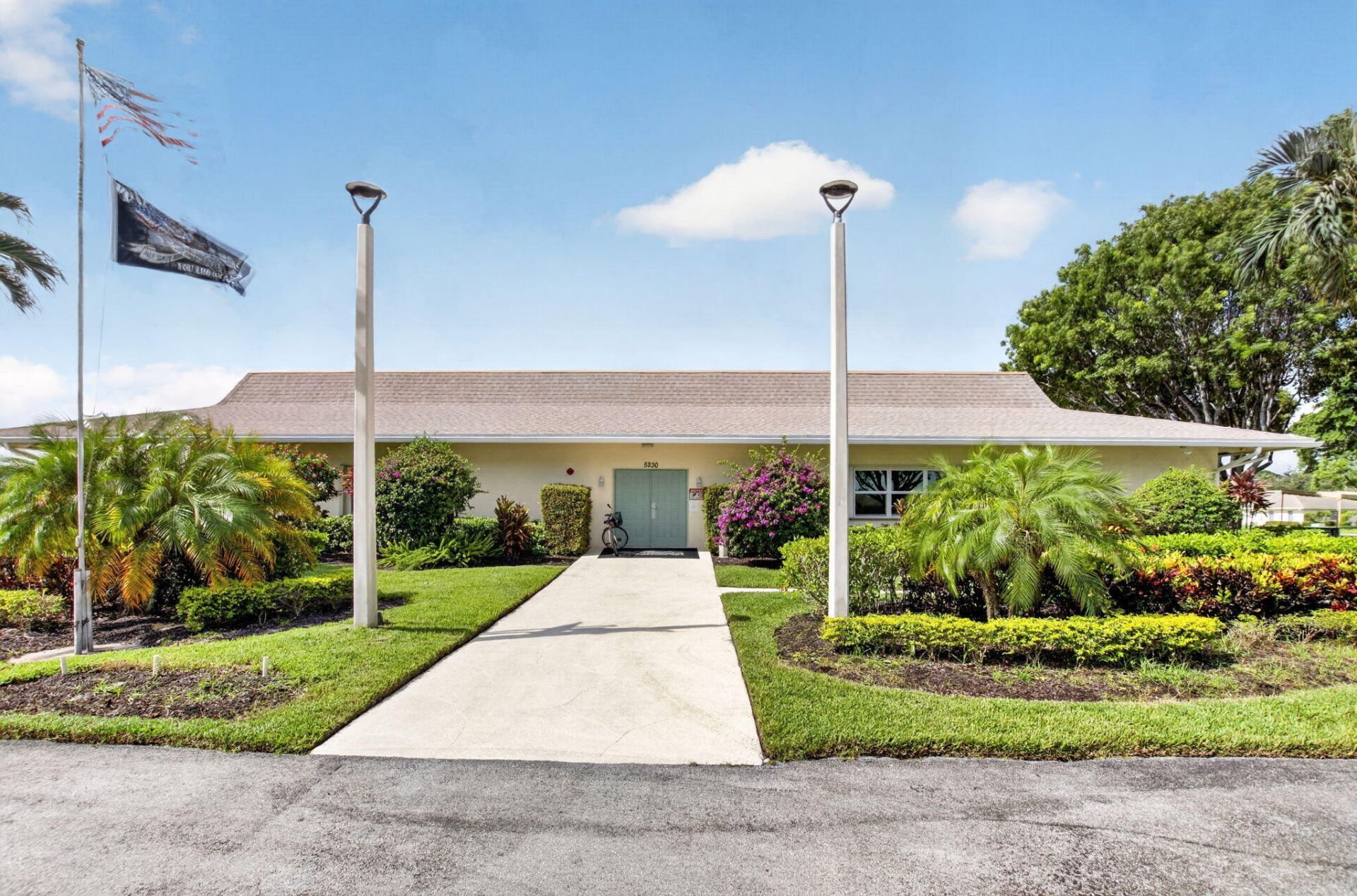5181 Lakefront Boulevard, Unit B, Delray Beach, FL 33484 Photo