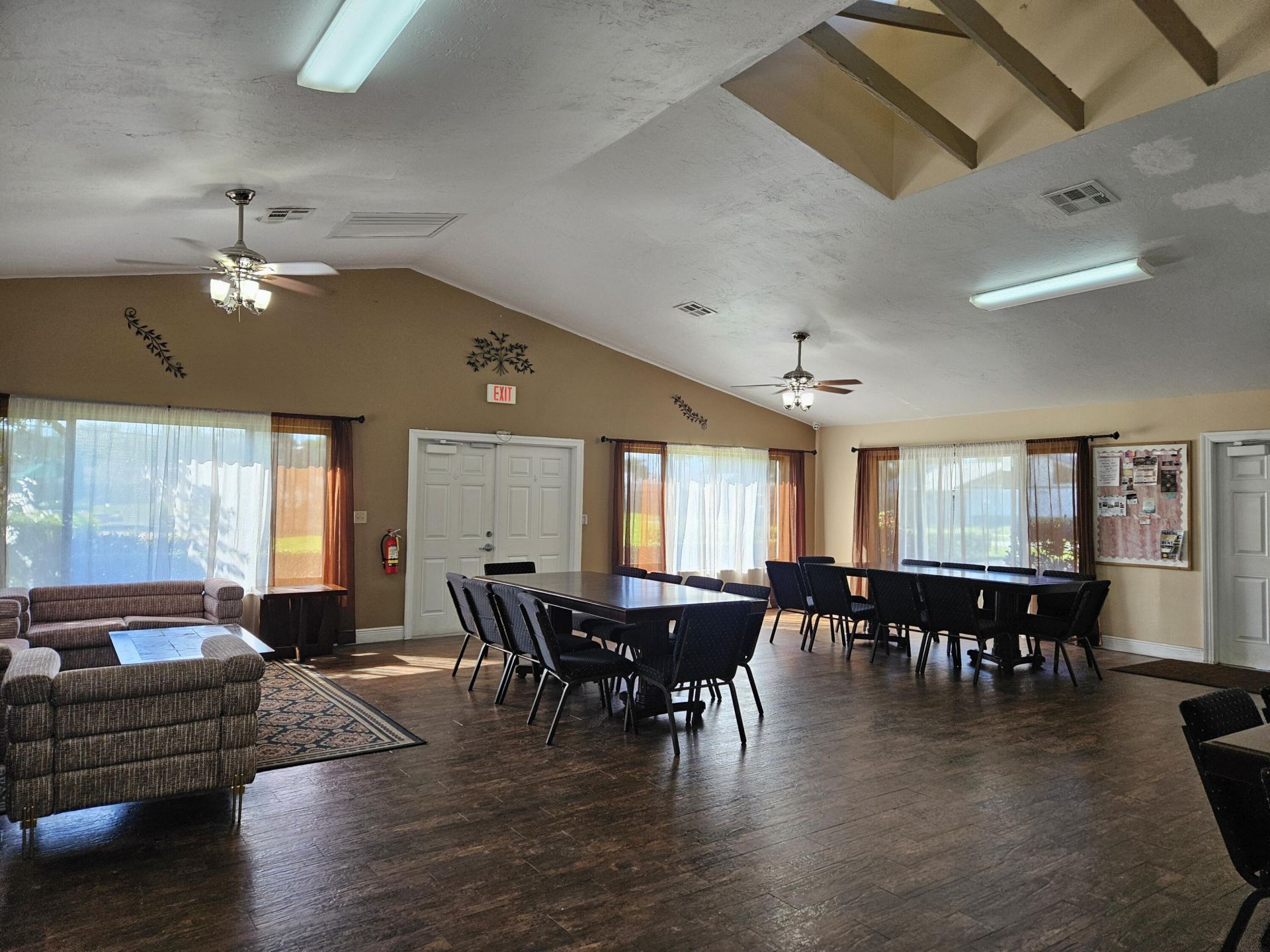 1104 Summit Trail Circle, Unit D, West Palm Beach, FL 33415 Photo