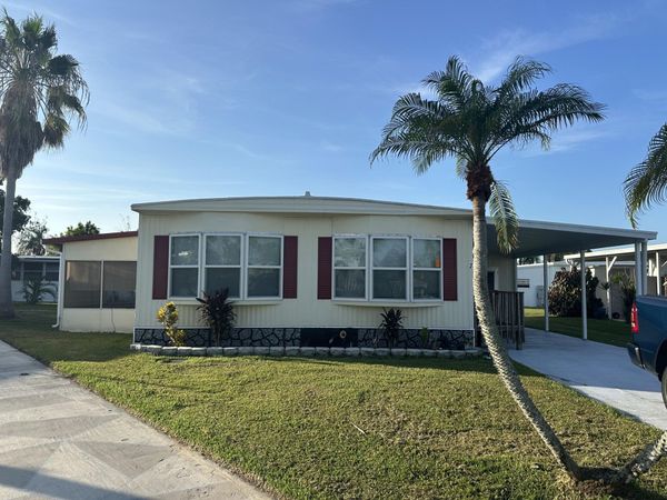 7 Tikal Lane, Port St. Lucie, FL 34952