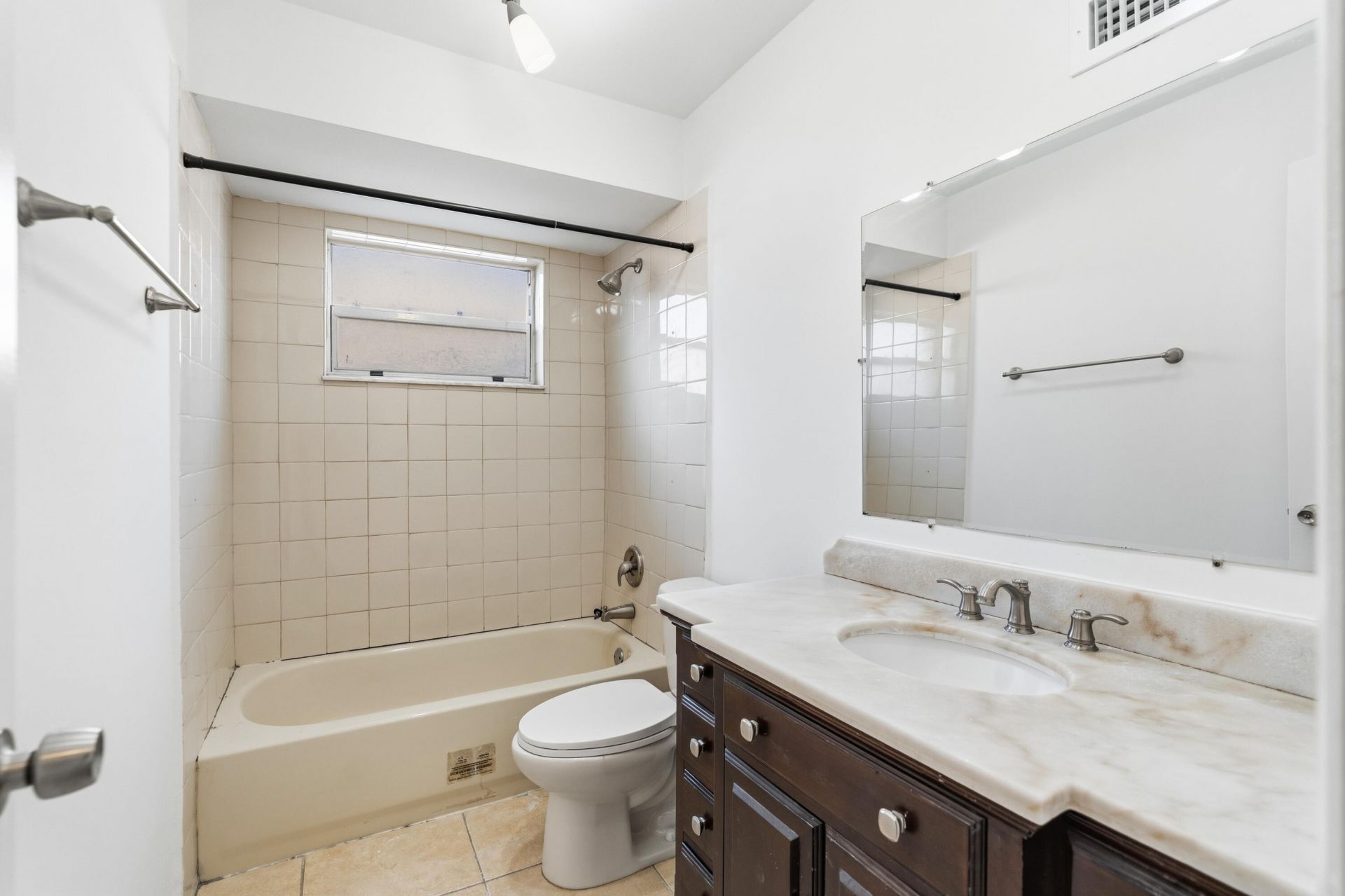 10690 NW 27th Court, Sunrise, FL 33322 Photo