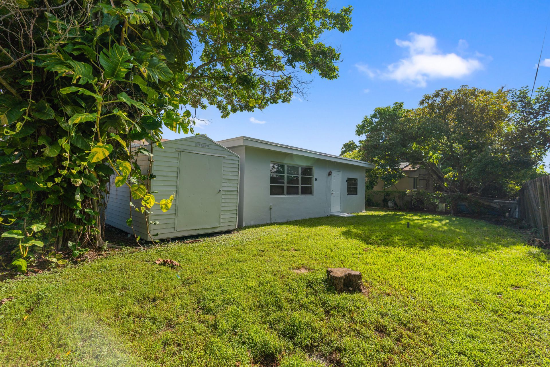 10690 NW 27th Court, Sunrise, FL 33322 Photo