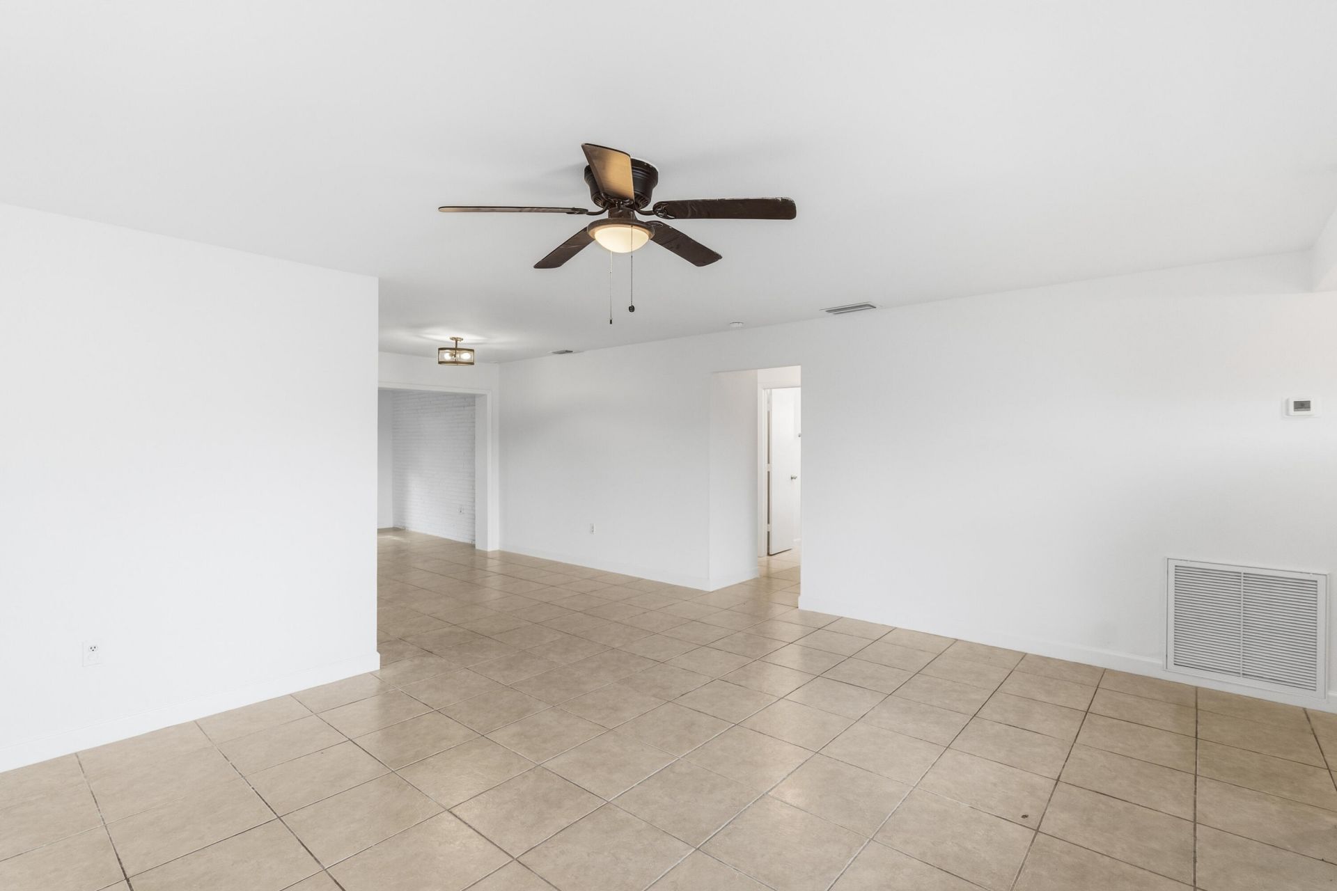 10690 NW 27th Court, Sunrise, FL 33322 Photo