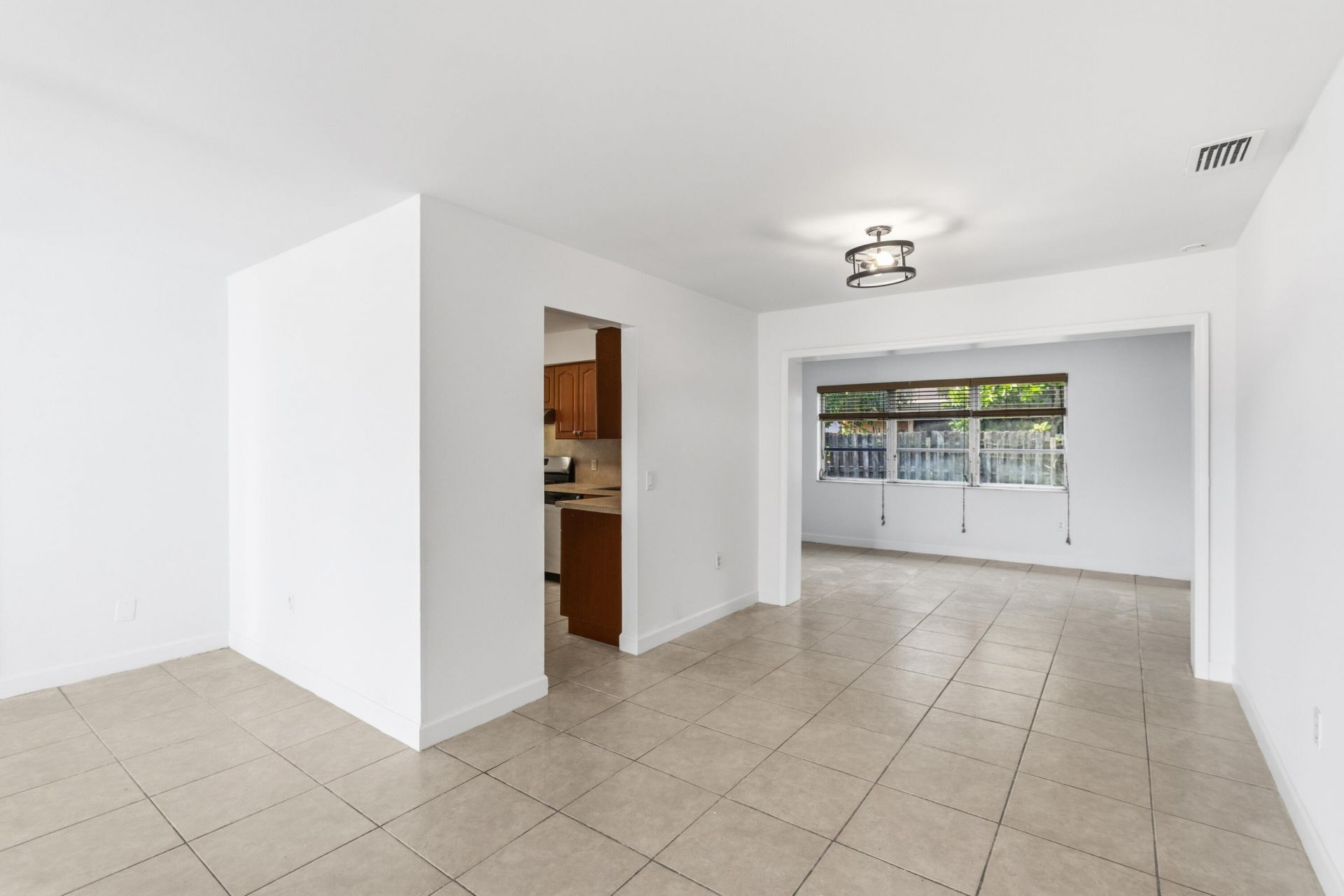 10690 NW 27th Court, Sunrise, FL 33322 Photo