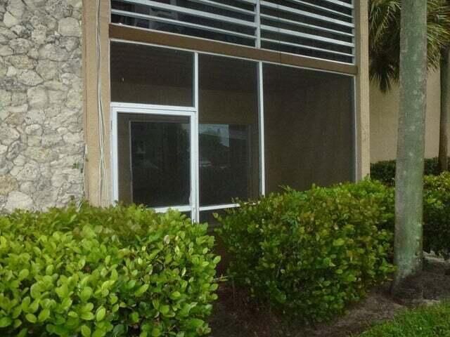 120 Sparrow Drive, Unit 115, Royal Palm Beach, FL 33411 Photo
