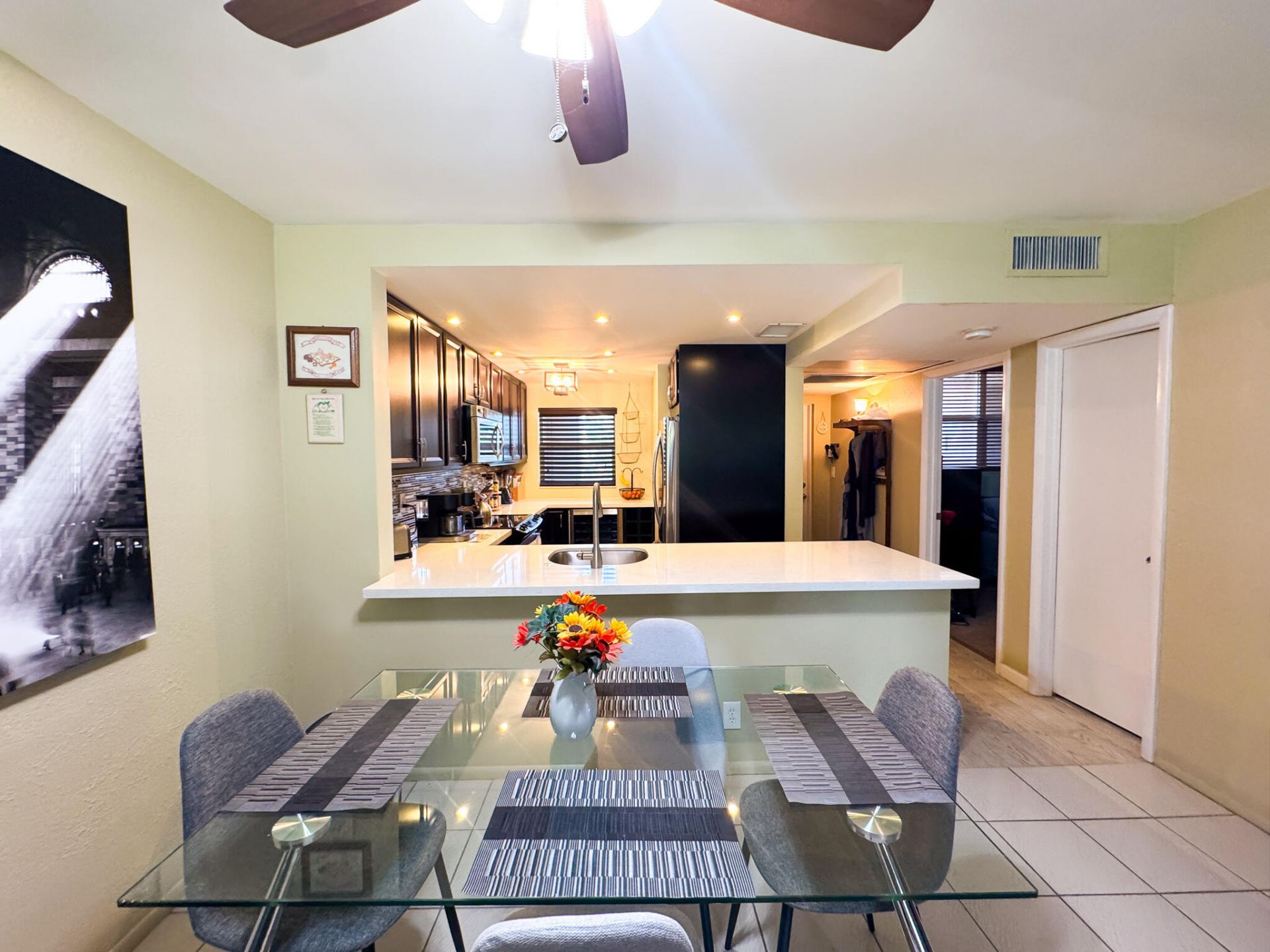9460 Tangerine Place, Unit 207, Davie, FL 33324 Photo