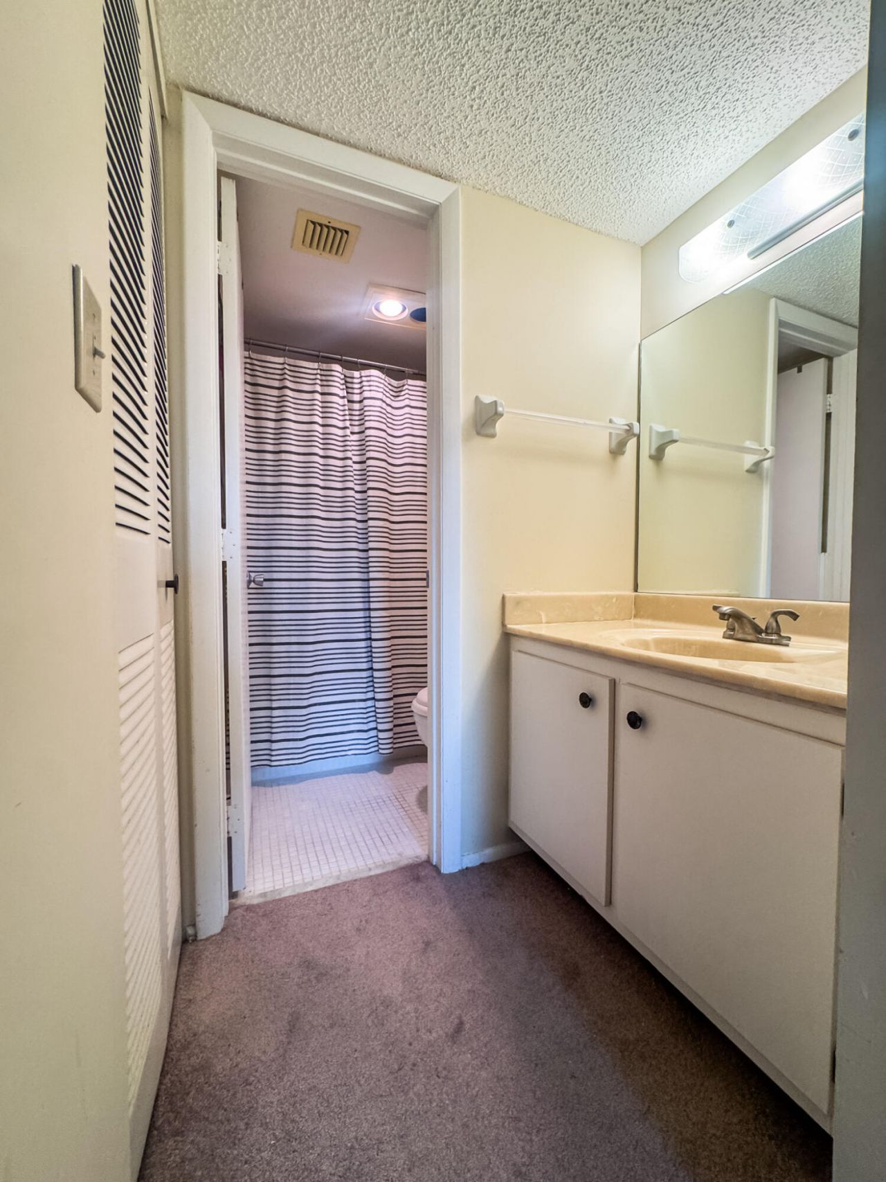 9460 Tangerine Place, Unit 207, Davie, FL 33324 Photo